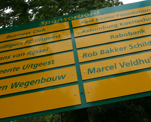 Buitensigning FC Uitgeest Buitenreclame signing FC Uitgeest