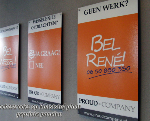 Rechtstreeks op plaat geprint reclamebord